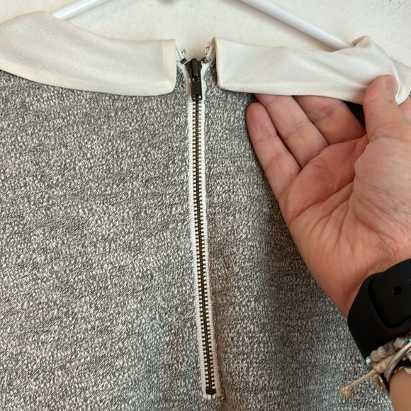 J. Crew Women’s Pan collar sweater 3/4 sleeve gray white knit soft office wear M - Picture 9 of 9